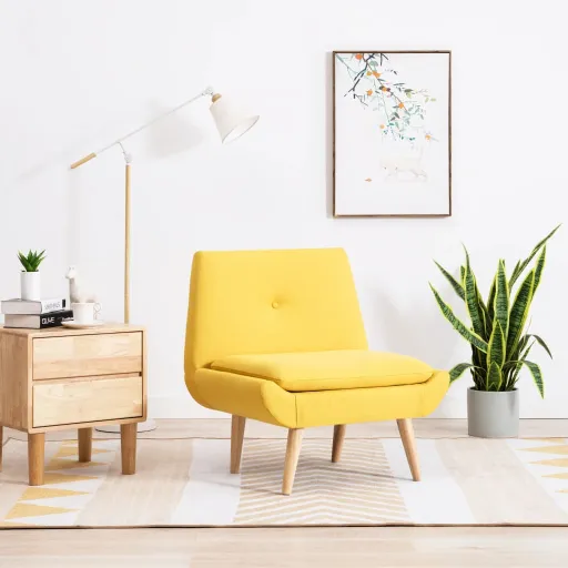 Poltrona em Tecido Amarelo