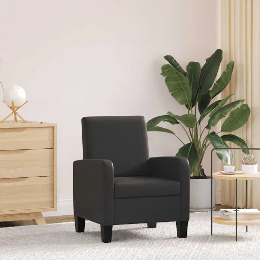 Poltrona em Couro Artificial Preto
