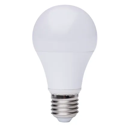 Lâmpadas LED A60, E27, 806lm, 2700K, 9,5W, 300º