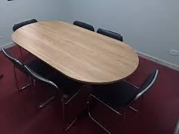 Mesa de Reunião Oval 1900x900x750mm - ERG