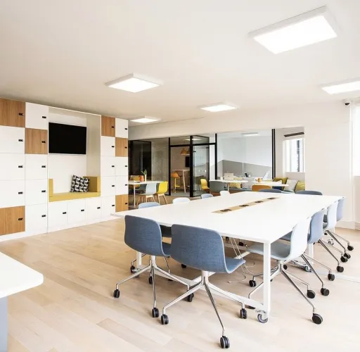 Mesa de Reunião Studio 1600x1600x740mm - Nova